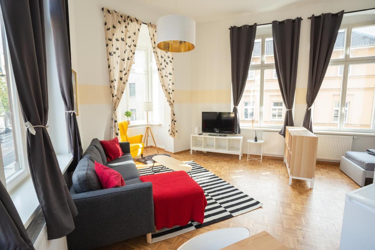 Fullhouse - Halle - M29 Apartments Exteriör bild